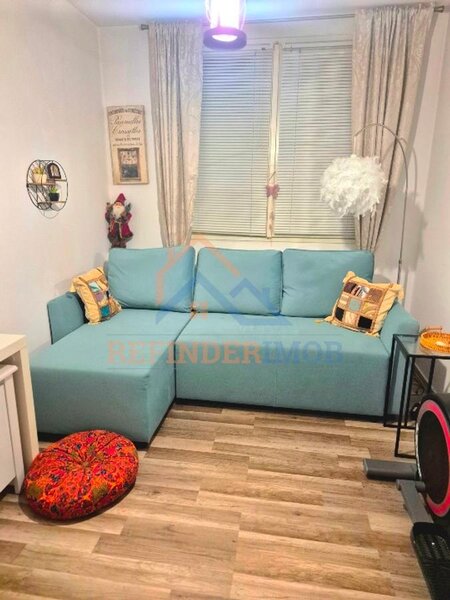 Titan Apartament de vanzare cu 3 camere, zona Titan - Metrou Nicolae Grigorescu